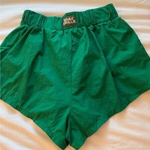 Daily drills super bounce shorts in Kelley Green